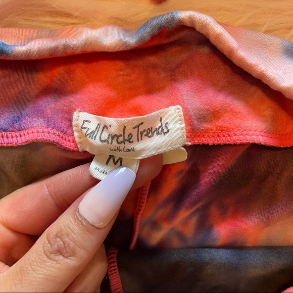 Fashion Nova tie dye biker shirt set medium - Picture 4 of 8